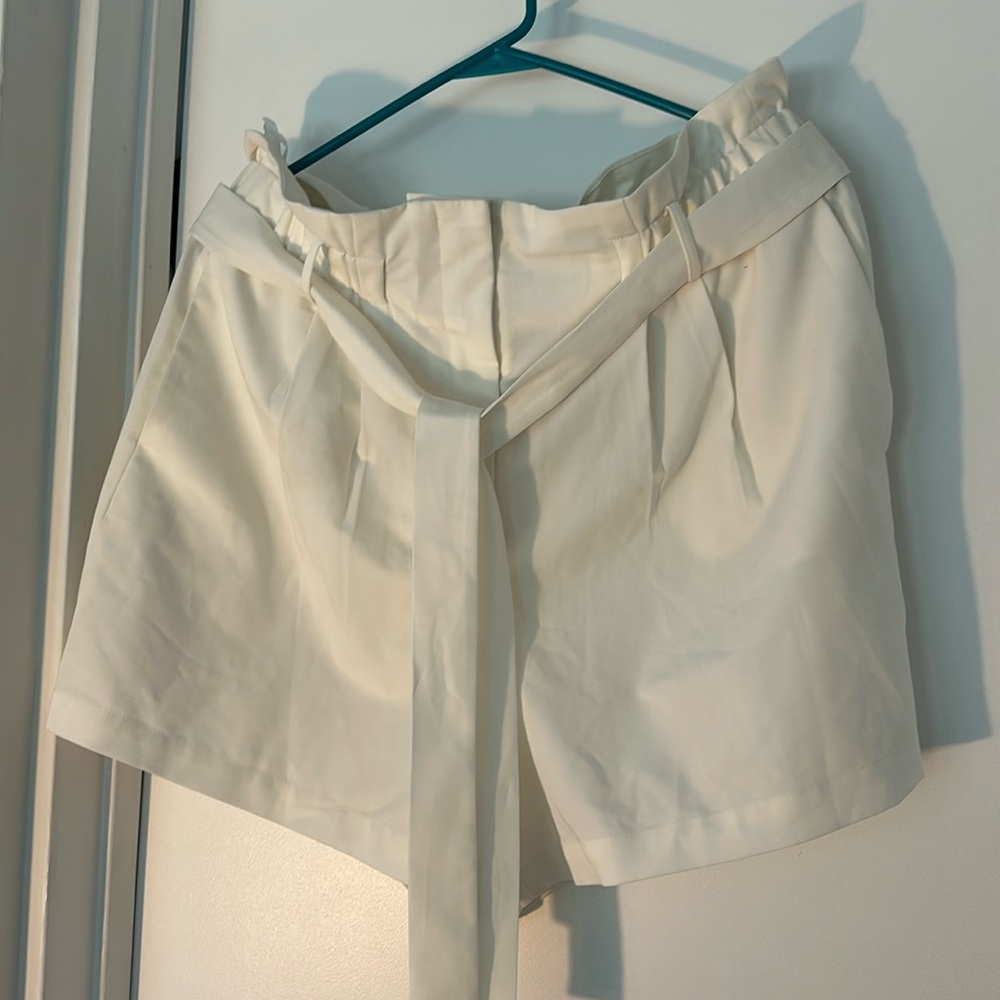 White BCBG Beautiful Forever Summer Shorts
